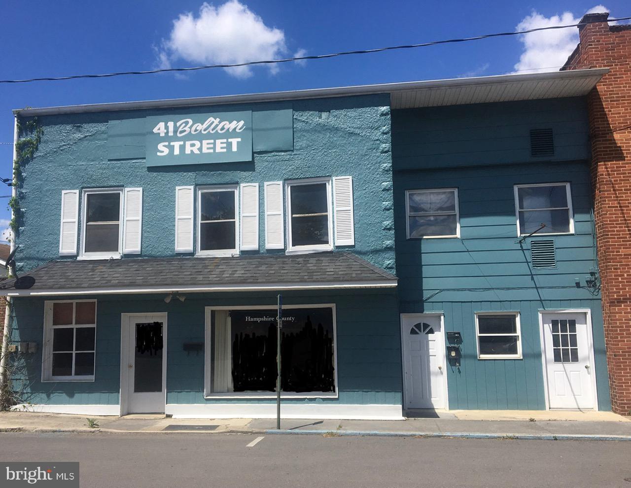 41 S Bolton St, Romney, WV 26757